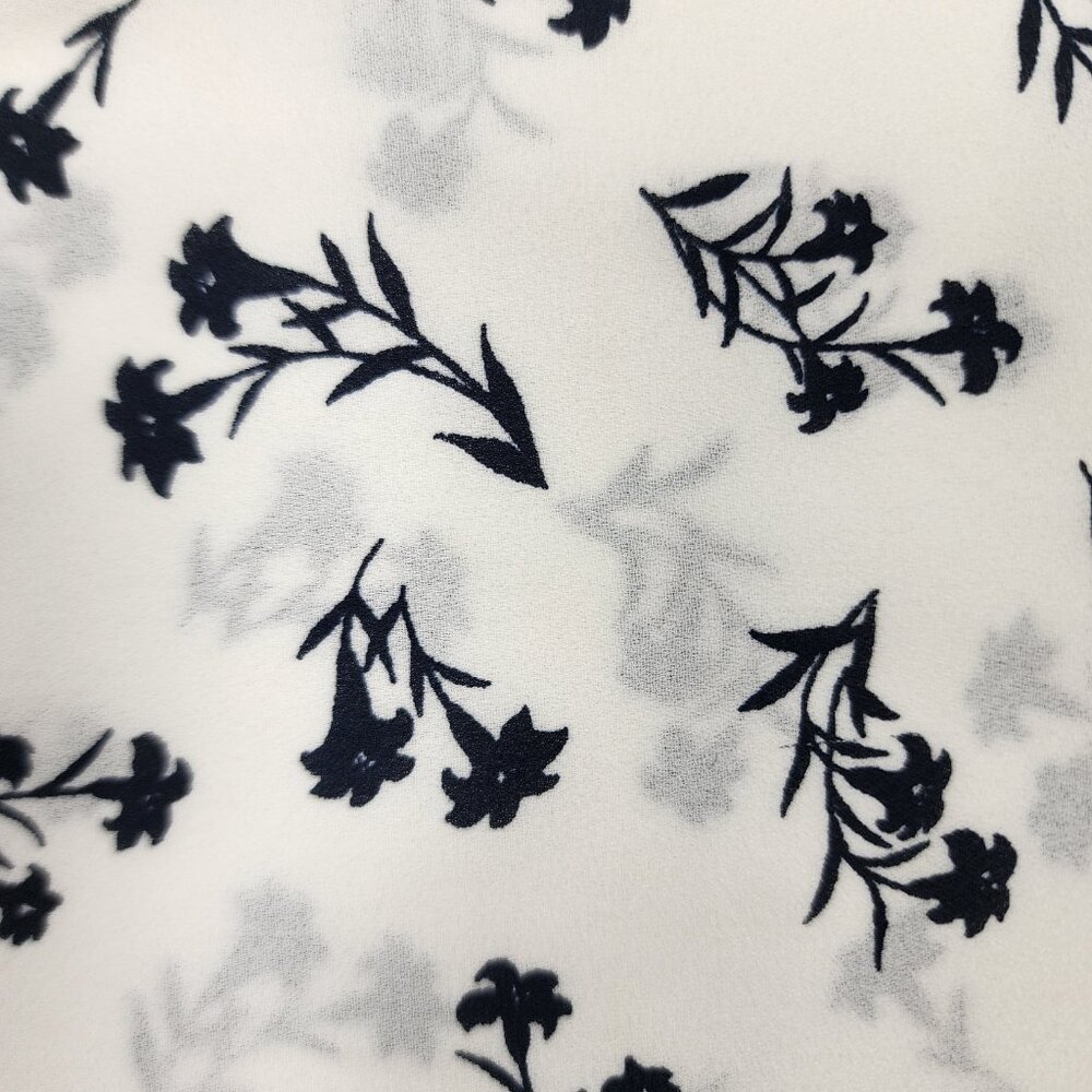 Banana Republic White Floral Riley Shirt Long Sleeve Button-Up Blouse Size M - Picture 14 of 16